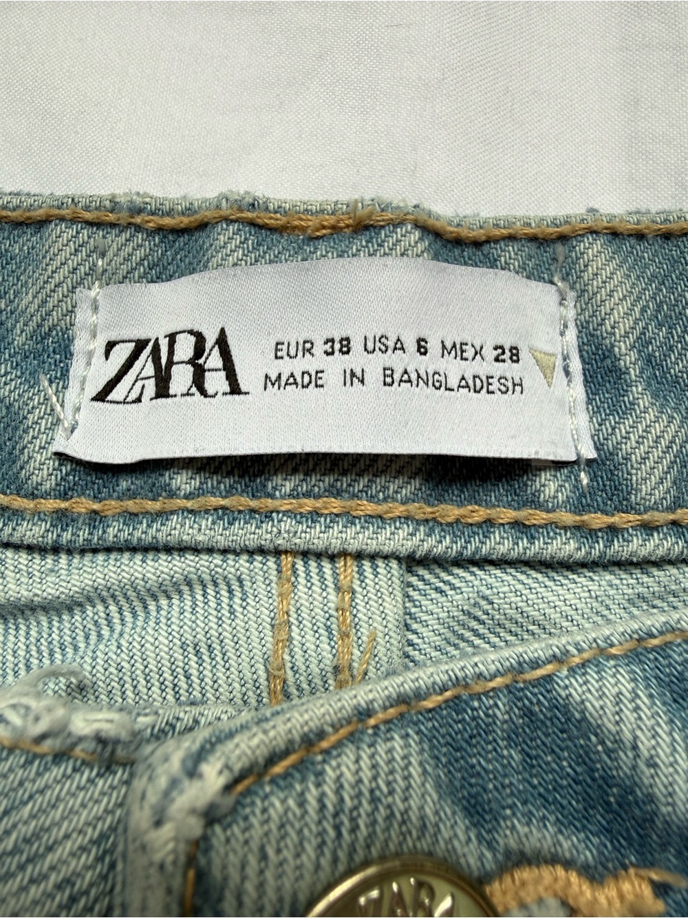Zara Light Blue Straight Leg High-Rise Jeans - Picture 6 of 7
